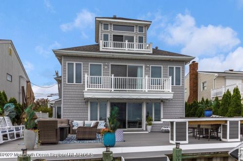 450 Tamiami Dr, Lavallette NJ  08735-3035 exterior