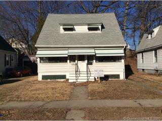 28 White Oak Ln, Waterbury, CT 06705-1835