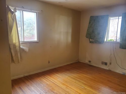 3320 Martin Dr, Boulder, CO 80305-3447
