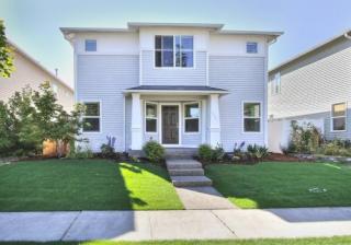 1915 Charles St, Dupont, WA 98327-7740