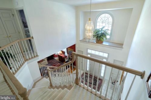 1020 Steeplechase Dr, Lancaster PA  17601-1779 exterior