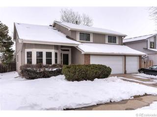 15903 Nassau Dr, Denver, CO 80013-2723