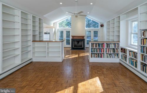 161 Elm Rd, Princeton NJ  08540-2521 exterior