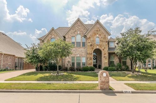 6813 Matador Ranch Rd, Fort Worth, TX 76182-4479
