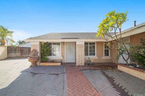 7970 Galway Ct, Riverside, CA 92503-3041