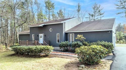 321 Boston Post Rd, Amherst, NH 03031-2645