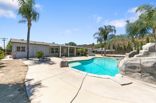 33045 Victory Cir, Wildomar, CA 92595-9481