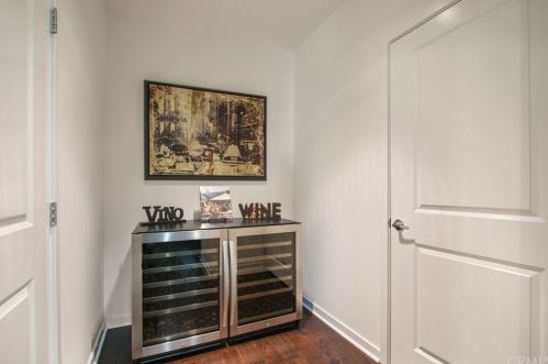 21 Gramercy, Irvine CA  92612-0008 exterior