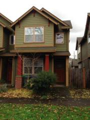 6418 Garfield Ave, Portland OR  97211-3004 exterior