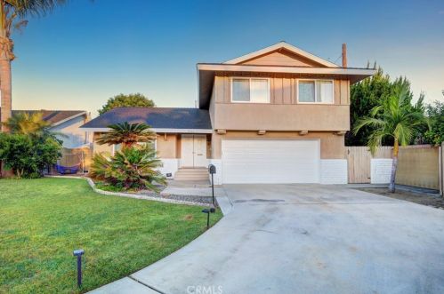 9547 Stamps Ave, Downey, CA 90240-3359