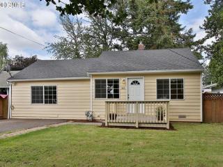 925 162nd Ave, Portland, OR 97230-5715