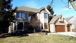 6816 Didrikson Ln, Downers Grove IL  60517-1480 exterior