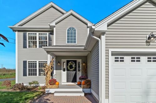 169 East St, Southington, CT 06489-3911
