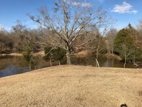 7900 Pope Crowder Rd, Pope, MS 38658-4004
