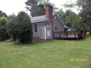 1015 Old Bell Lake Rd, Douglas, GA 31533-1407