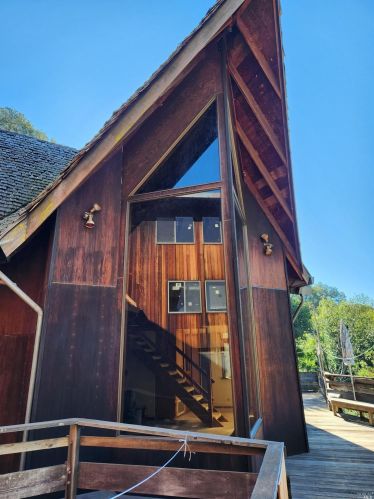 22 Crestview Dr, San Rafael, CA 94903-2862