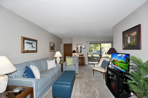 8148 168th Pl, Tinley Park, IL 60477-4535