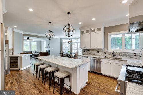 15747 Spyglass Hill Loop, Gainesville VA  20155-3239 exterior