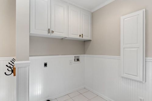 325 Hunters Gln Ct, Atlanta GA  30328-1710 exterior