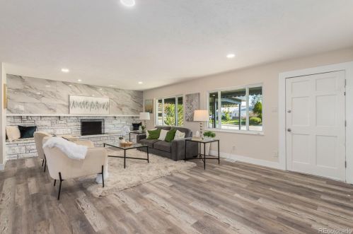 2749 Glencoe St, Denver, CO 80222-6848