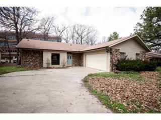 1004 Dove Dr, Rogers, AR 72756-1981