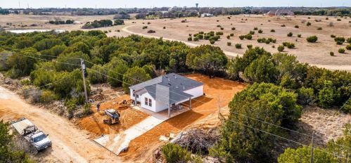 5417 Stonegate Cir, Granbury TX  76048-6508 exterior