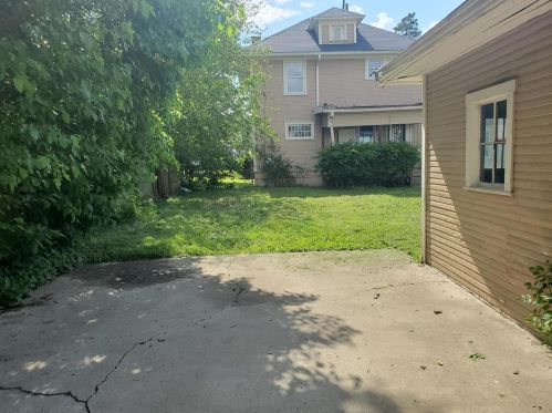 1768 Fountain Ave, Springfield OH  45506-3156 exterior