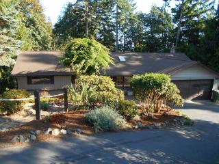 160 Monticello Dr, Longview, WA 98632-9543