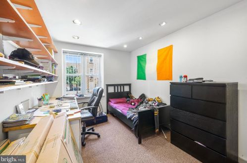 3961 Baltimore Ave, Philadelphia PA 19143-2623 exterior