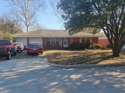 5237 Greene Ave, Fort Worth TX  76133-2303 exterior