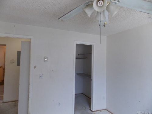 2280 Oswego Way, Denver CO  80014-4988 exterior