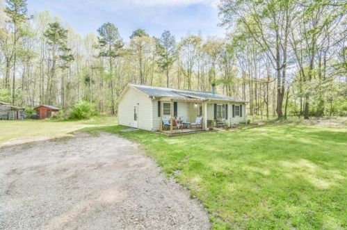 338 Bell Wood Rd, Jefferson, GA 30549-4403