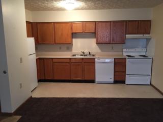 1 Wise Acres Dr, Charleston WV  25311-9626 exterior