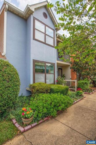 582 Pebblecreek Ct, Charlottesville, VA 22901-0801