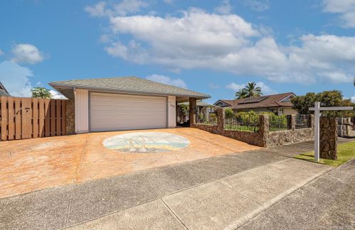 46-275 Kalaua Pl, Kaneohe, HI 96744-4132