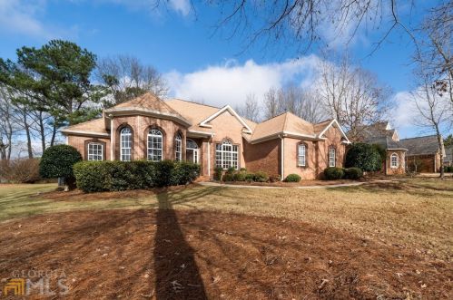 512 Birkdale Blvd, Carrollton, GA 30116-6065