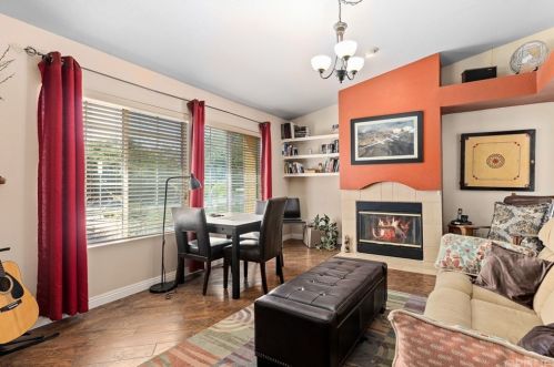 42326 58th St, Lancaster, CA 93536-3739