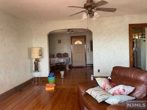 241 Cliff St, Wood-Ridge, NJ 07075-1301