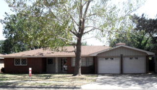 2015 53rd St, Lubbock TX  79412-2713 exterior