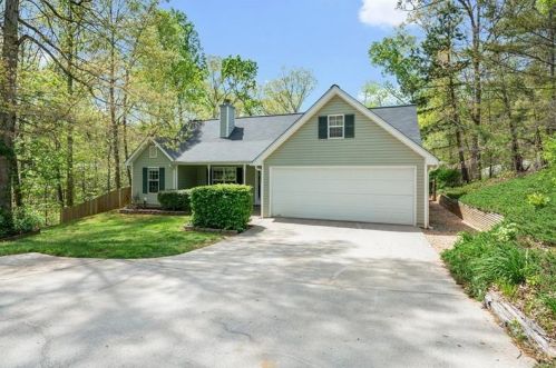 5768 Riley Farm Rd, Lula, GA 30554-2792