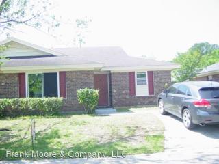 11 Peach Ct, Savannah GA  31419-1233 exterior