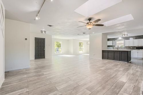 4028 Aragon Dr, Fort Worth TX  exterior