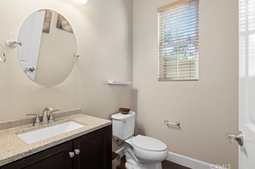 66 Rembrandt, Irvine CA  92620-7314 exterior