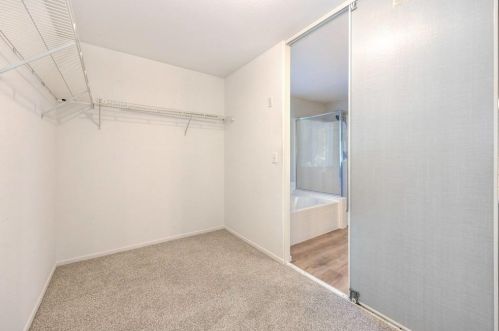 11407 Gold Station Dr, Rancho Cordova CA  95670-6209 exterior