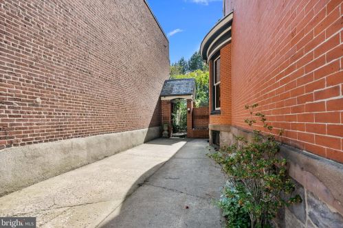 113 Jackson St, Trenton NJ 08611-1720 exterior