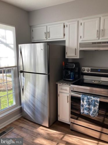 9608 Hastings Dr, Columbia MD  21046-1903 exterior