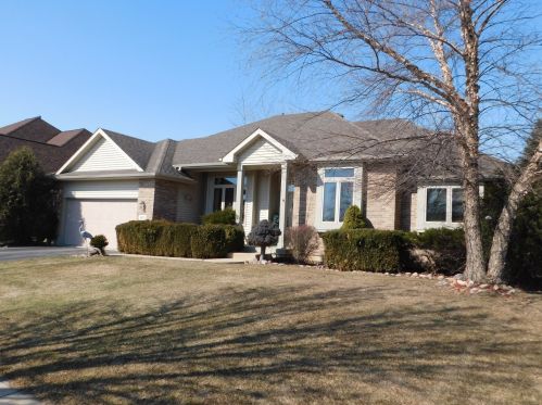403 Heron Creek Dr, Sycamore, IL 60178-8766