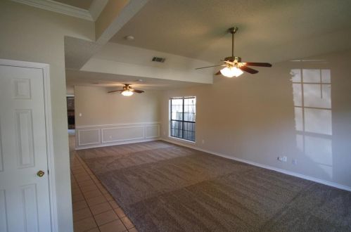 4840 Ashton Ave, Fort Worth, TX 76137-3371