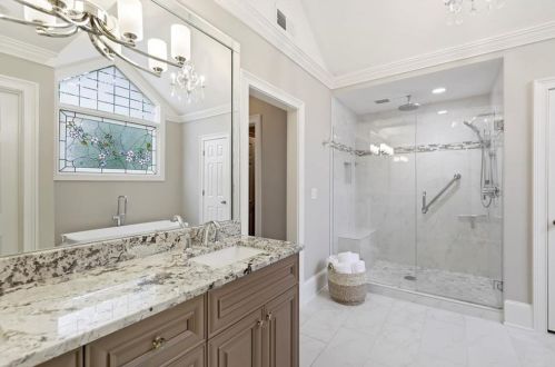 205 Embassy Ct, Atlanta GA  30328-4854 exterior