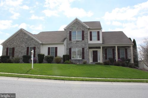 300 Chervil Ct, Harrisburg, PA 17112-8972